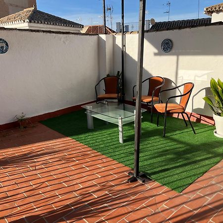 Апартаменты La Casita De Dori Гранада Экстерьер фото